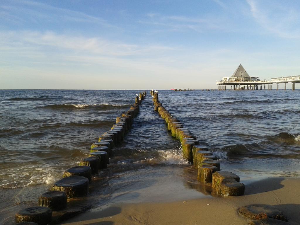 Remise & Westfluegel Schloss Stolpe Stolpe auf Usedom Экстерьер фото